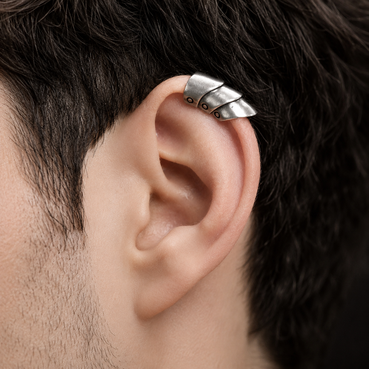 Zyvor Armour Scale Ear Cuff for Men