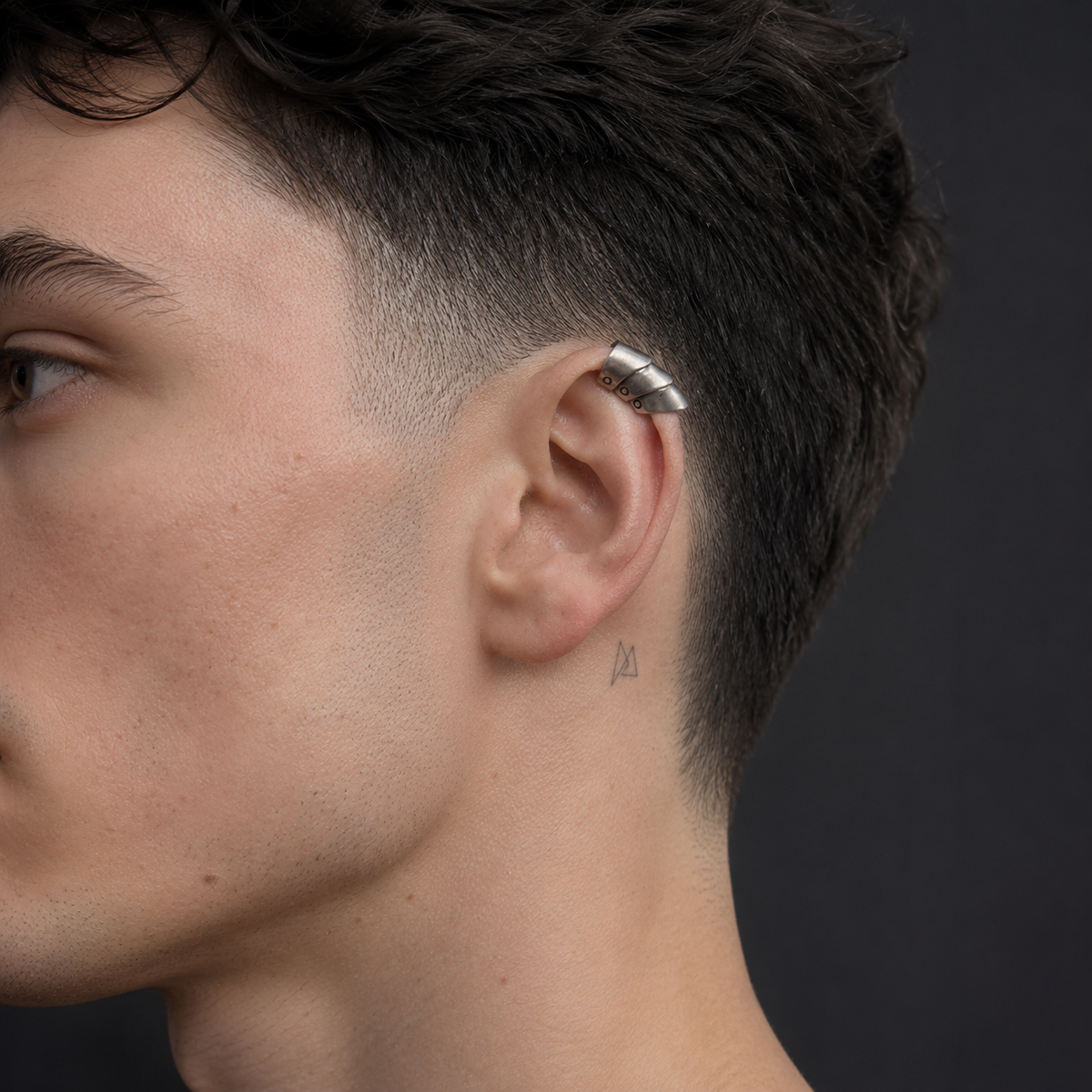 Zyvor Armour Scale Ear Cuff for Men