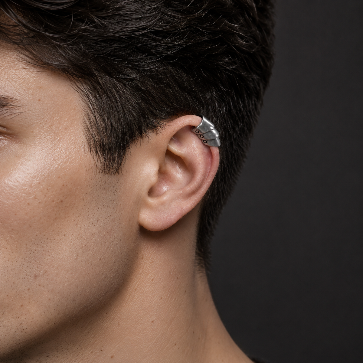 Zyvor Armour Scale Ear Cuff for Men