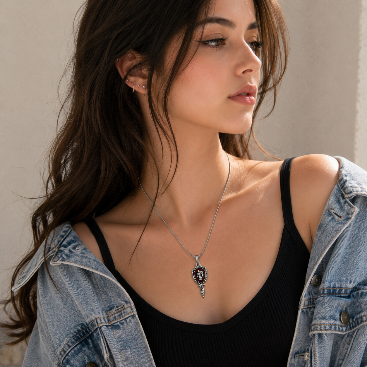 🪞 Gothic Skull Mirror Pendant Necklace for Women