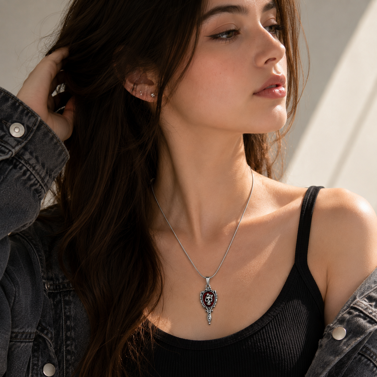 🪞 Gothic Skull Mirror Pendant Necklace for Women