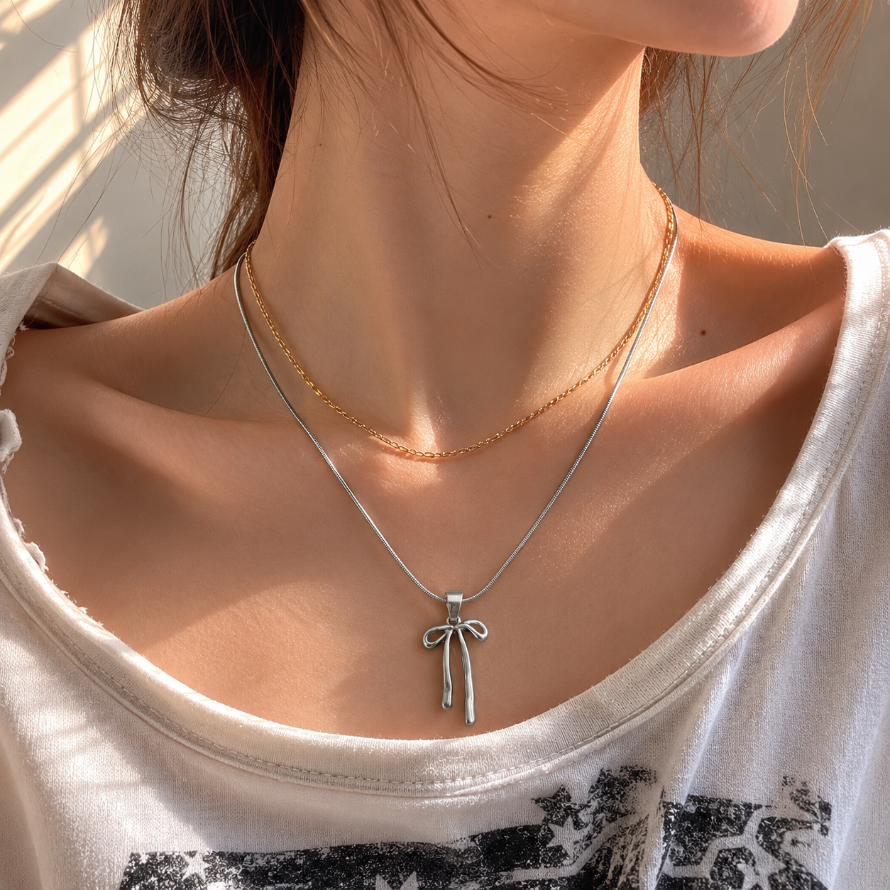 🎀 Minimalist Bow Pendant Necklace for Women