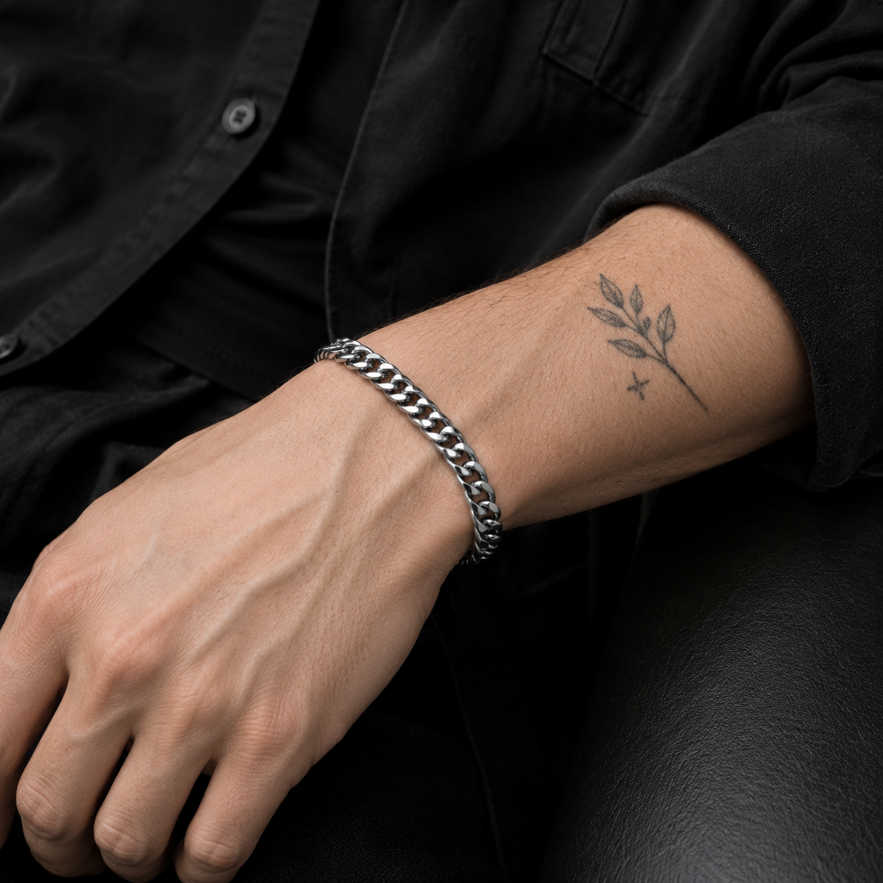 Classic Silver Cuban Chain Bracelet | Tarnish Resistant Stainless Steel