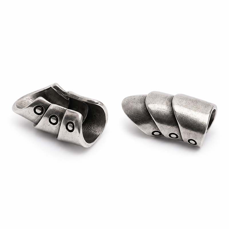 Zyvor Armour Scale Ear Cuff for Men